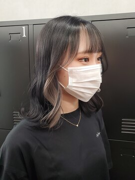 アドラ(ADLLA) インナーホワイトベージュ×ダークグレー