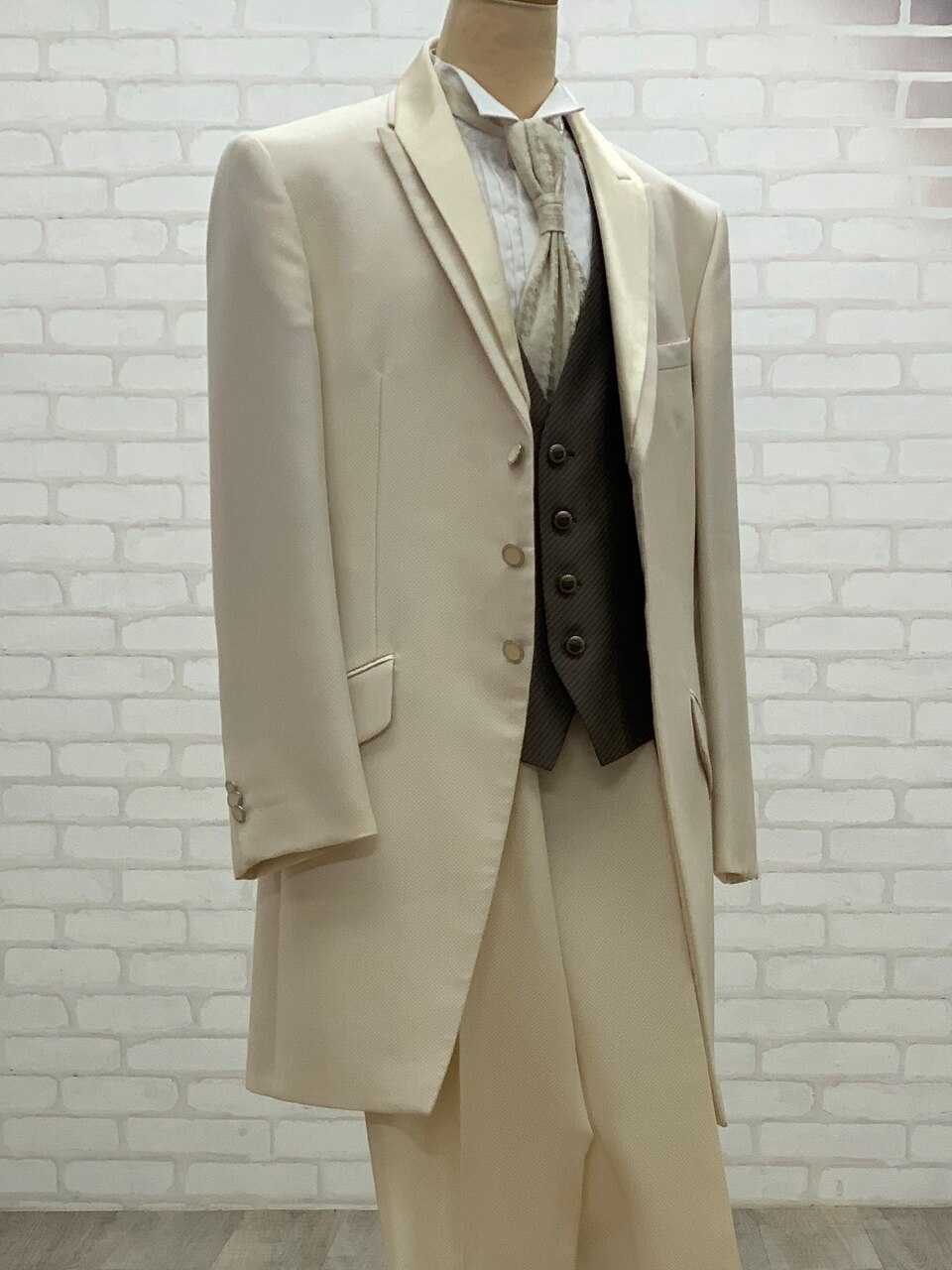 ❤SOCIAL WEAR❤フォーマルベルベットタキシードセットアップ/匿名配送 ❤SOCIAL WEAR❤フォーマルベルベットタキシードセットアップ/匿名配送