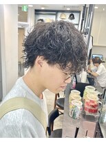 カンゴール サロン トウキョウ セントラル 原宿(KANGOL SALON TOKYO CENTRAL) 襟足あり波巻きパーマ