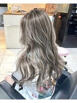 ブレンド 渋谷(BLend)&nbsp;ハイライトブルージュマチルダボブインナーグレージュ