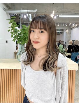 カシェル(cashel kishaba) ホワイトベージュ