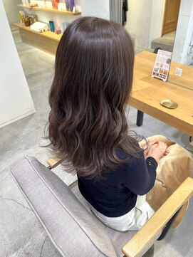 ルイス 宝塚(Luis) 大人可愛い20代30代40代小顔 モカベージュ