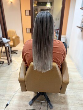 ファナー 馬橋(phaena) バレイヤージュ