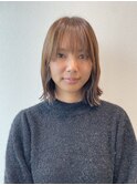 【切りっぱなしボブ】20代30代/ウェーブ巻き/アッシュベージュ