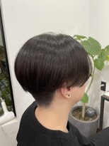 トーン(tone)&nbsp;前下がりセンターパート