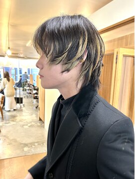 エクテ(ecouter) 黒髪インナーカラーハイライトジェンダーレスクラゲヘアーウルフ