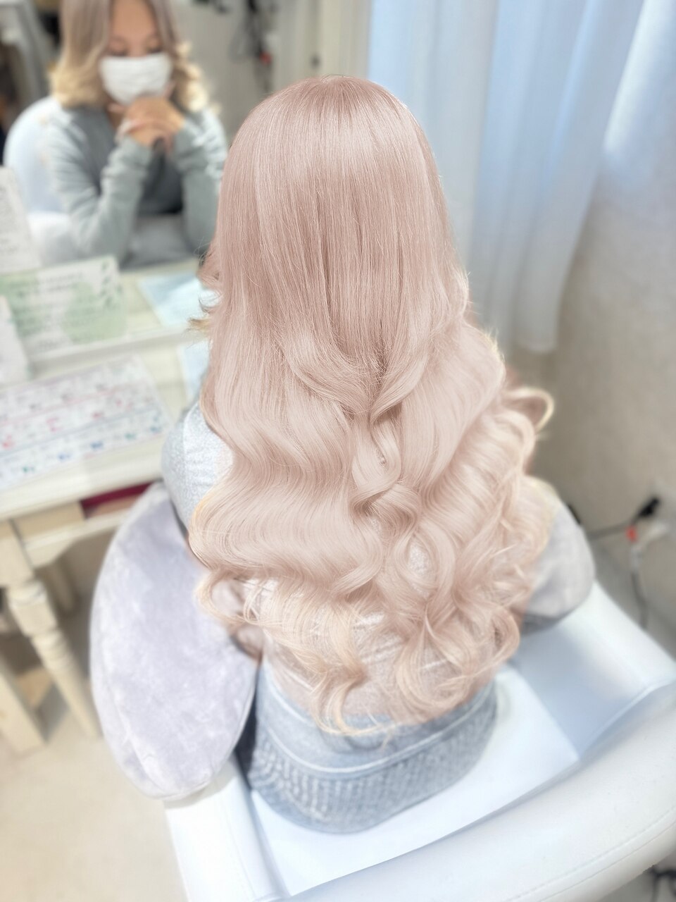 2025年-2026年冬】ホワイトミルクティーの髪型・ヘアアレンジ｜人気順