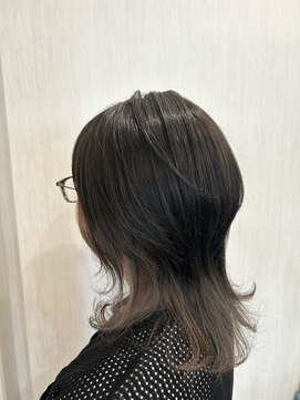 ヘアサロンアンドカフェ エイチプラス(H plus) ハイレイヤー インナーダブルカラー ロング ミディアム