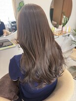 アロット(alot)&nbsp;レイヤーカット×ブリーチなし透明感ベージュ
