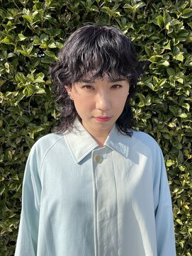 スノッブエモア(SNOB emoi) クルクルパーマ