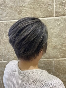 シャンティ 平岸店(Shanti) ○シャドウルーツ/ショートボブ/ナチュラルグレー○ 菅野裕太