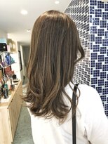 アテナ(ATENA) 〈大人女子のこなれセミロング〉