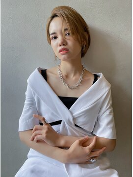 アクシュ(aqush) ハイトーンショート