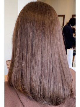 コレクティブワーク 表参道 渋谷(COLLECTIVE WORK) バイカルテ レイヤー 髪質改善  ベージュ 酸熱トリートメント