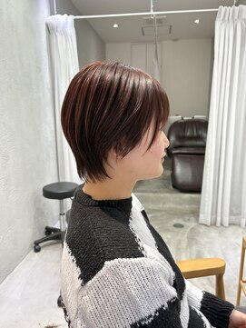 リュンヌ(Lune) 襟足長めのショート