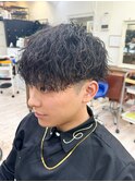 メンズ　ツーブロック縦落ちパーマ