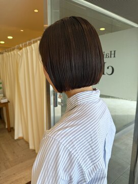 ヘアメイク シュシュ(Hair make chou chou) ミニボブ/切りっぱなしボブ/外はねボブ/髪質改善/縮毛矯正