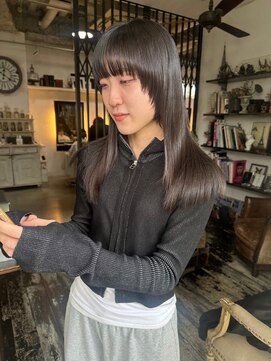 トレンチ(TRENCH) マッシュレイヤー レイヤーカット 髪質改善