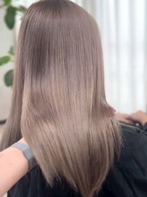 ルスリー 横浜店(Lsurii) 暗めカラー/デザインカラー/髪質改善縮毛矯正/白髪染め/横浜駅