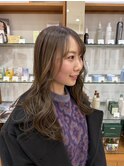 くすみすぎないオリーブカラー
