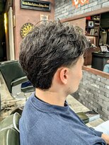 フォーコーナーズカットショップスリーセント 栄(FourCornersCutShop 3/cent) 【テーパーフェード×マレットヘア】