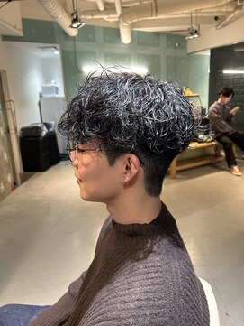 アカ(ACA) シャドウパーマ