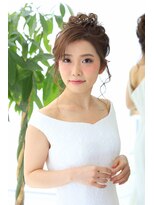 フェリーチェ(Felice)&nbsp;花嫁　ブライダル　結婚式　パーティー　小顔　お団子アップ