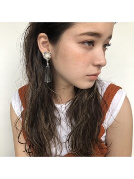 ナル(nalu.) シルクハイライト