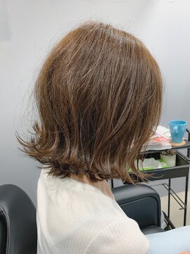 ワンバイワン(ONE BY ONE) 外はねアッシュ