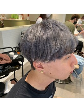 エミィ(emme) 【emme×笹川】メンズスタイル×シルバーカラー