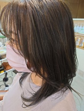 ケースプラスグリーン(CASE+GREEN) 韓国風バングスタイル