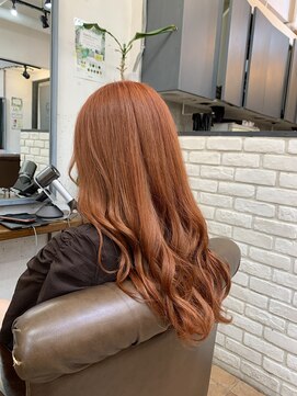 ビランチェ 池袋(bilancia) オレンジカラー