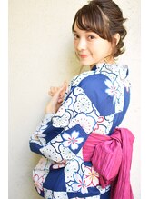 花火大会やお祭りには華やかな浴衣とヘアセットでお出かけしませんか？浴衣着付けヘアセットご予約受付中☆