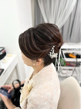 ヘアーメイクサロンアール(hair make salon R) ルーズ夜会巻き