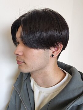 ヒュイル バイ ニアウ(Hwyl by Niau) メンズマッシュセンターパートスパイラルパーマニュアンスパーマ