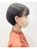 【モリオ松戸　石山】コンパクトショートボブ黒髪耳掛けショート