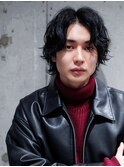 ミディアムセンターパート 緩めスパイラルパーマ