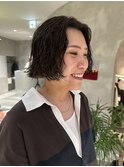 20代30代40代くせ毛風パーマ丸みショート小顔カット抜け感