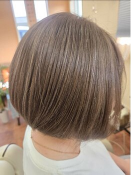 頭皮を守りながら自分史上最高の艶髪カラー☆貴方の魅力を最大限引き出します♪脱白髪染めも可能◎