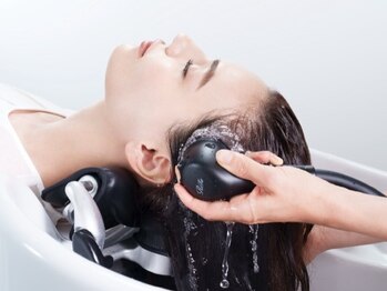 イリス 栗平(iiris)の写真/厳しい審査と技術・テストに合格しないと導入ができない【Eral】ブランド導入店!全スタッフ資格保持◎