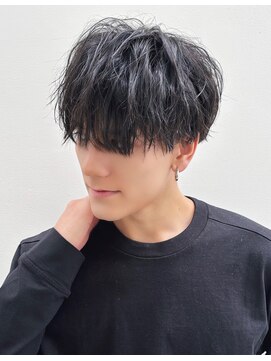 ゼンコー アオヤマ(ZENKO Aoyama) バチイケ！ツイストスパイラルパーマ【青山/表参道】