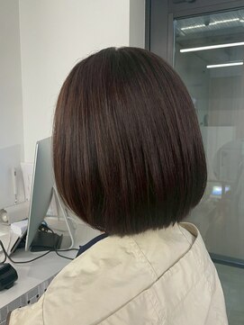 アコロン 武蔵小杉(acoron.) 艶とまとまりの上品ボブ【武蔵小杉】