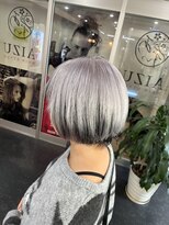 アイズ 渋沢(AIZU)&nbsp;ホワイトシルバー