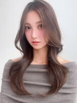 ナイロン 新潟店(NYLON.)&nbsp;《NYLON.》韓国風レイヤー×透明感ベージュ