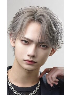 ゴールド 大阪 梅田店(GOALD) ハイトーンフェザーショート