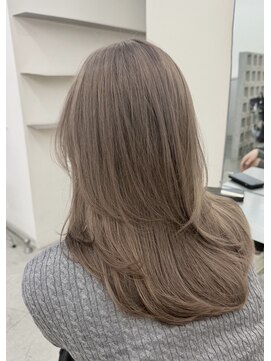 ヒュー 広島(HEW) まろやか透明感カラーレイヤー