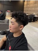 スパイキーパーマ