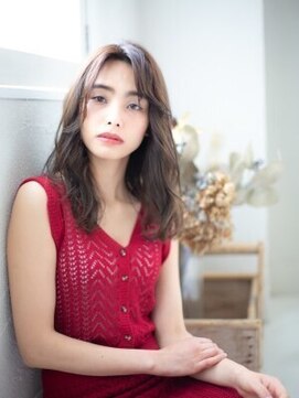 アンシェリ バイ フラミューム 戸塚店(Ancheri by flammeum) センターパート×ロング