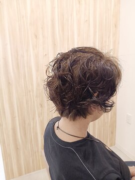 コスモス ヘアーアンドビューティー(Kosmos HAIR&BEAUTY) ショートエアウェーブ