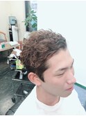 ツーブロック+無造作パーマ